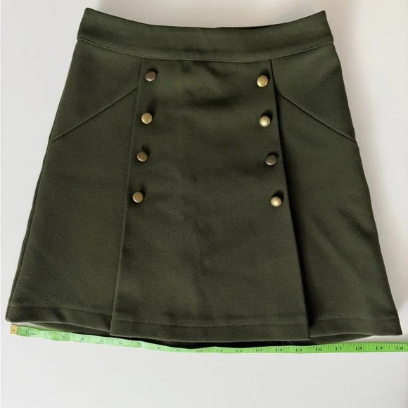 Vintage H&M Dark Green A-Line Skirt with Buttons - Picture 4 of 9